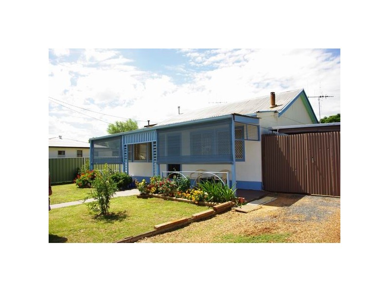 10 Parkes Street, Wellington NSW 2820