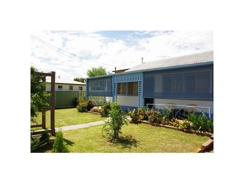 10 Parkes Street, Wellington NSW 2820