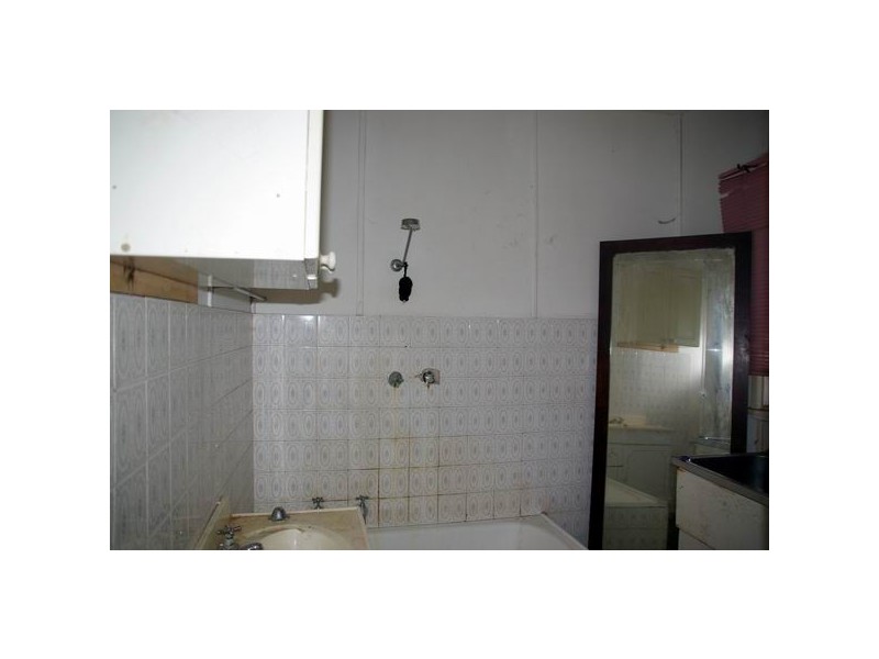 12 Railway Avenue, Wellington NSW 2820