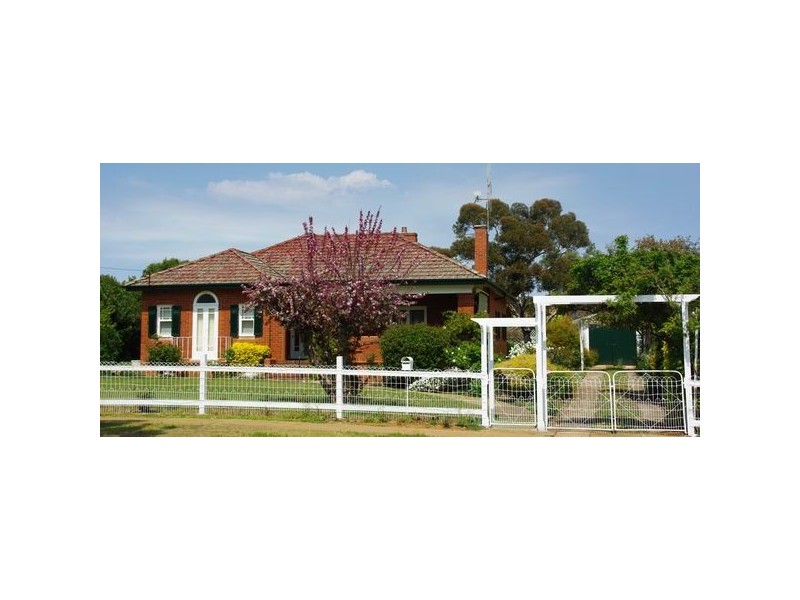 103 Gisborne Street, Wellington NSW 2820