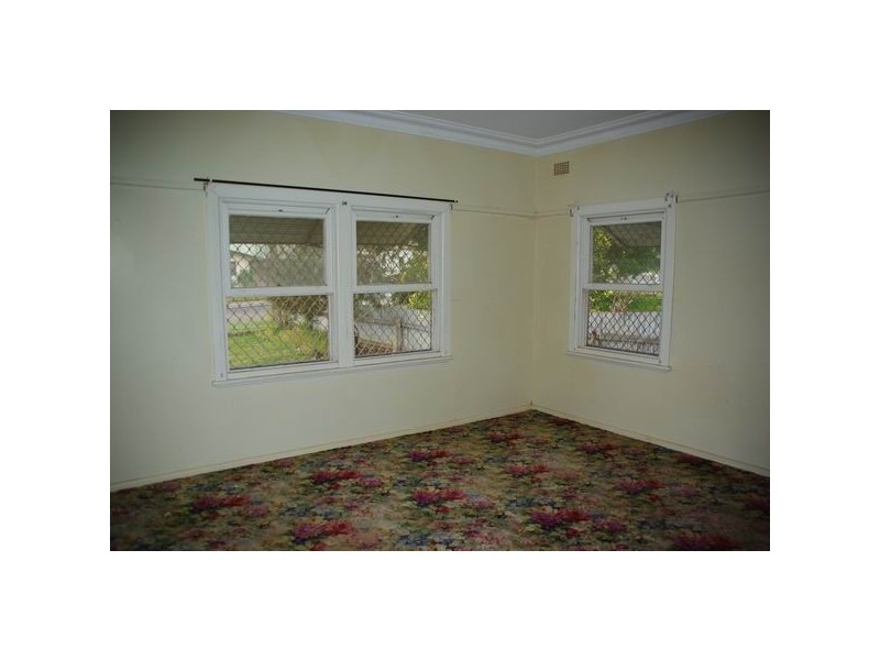 1 Dibbs Street, Wellington NSW 2820