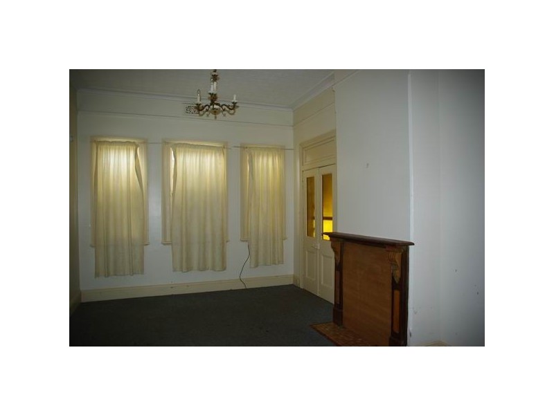 89 Whiteley Street, Wellington NSW 2820