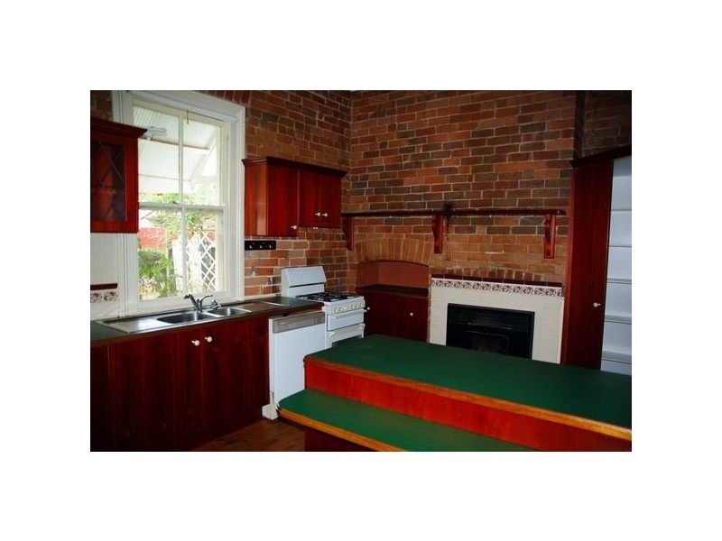 89 Whiteley Street, Wellington NSW 2820