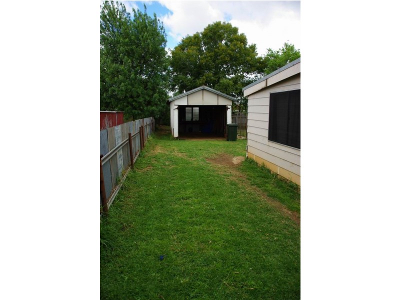 13 Short Street, Wellington NSW 2820