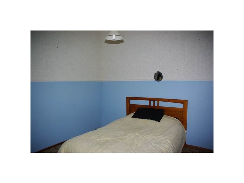 13 Short Street, Wellington NSW 2820