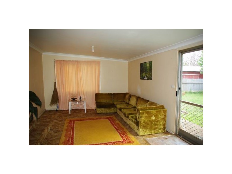 13 Short Street, Wellington NSW 2820