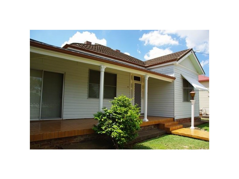 68 Maxwell Street, Wellington NSW 2820