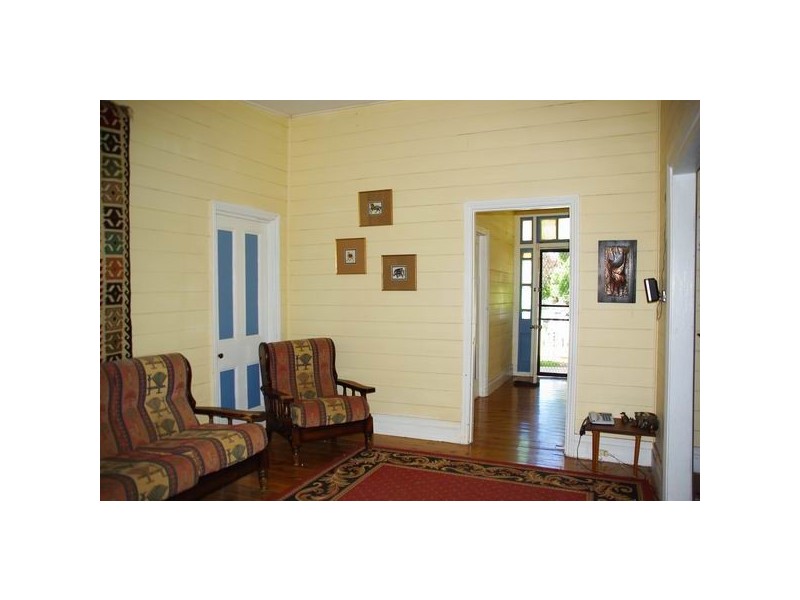 66 Simpson Street, Wellington NSW 2820