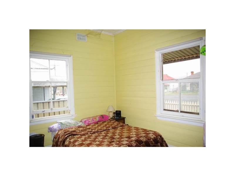 66 Simpson Street, Wellington NSW 2820