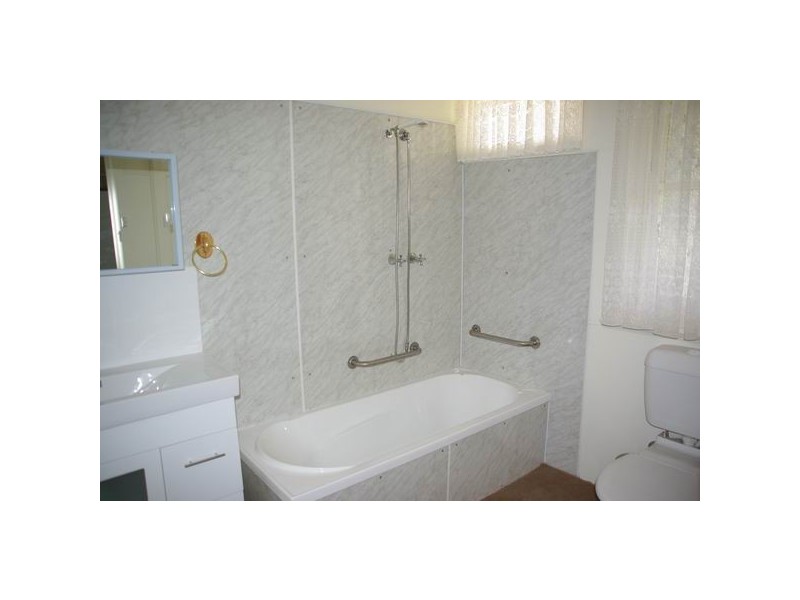 115 Percy Street, Wellington NSW 2820