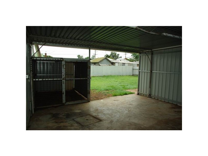 12 Dibbs Street, Wellington NSW 2820