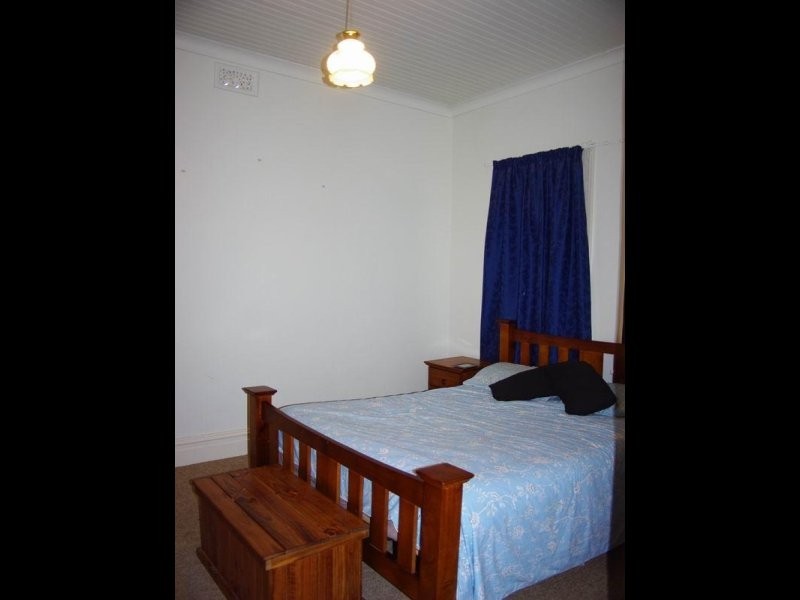 85 Simpson Street, Wellington NSW 2820