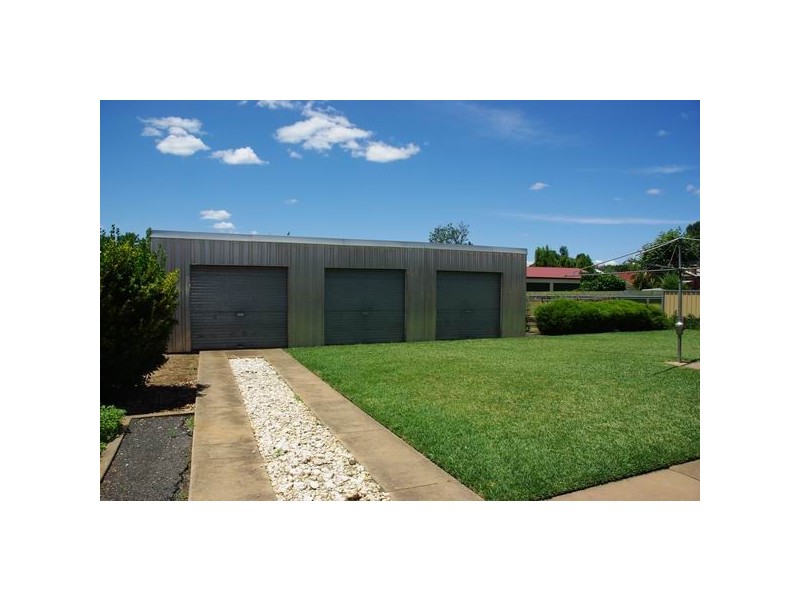 58 Raymond Street, Wellington NSW 2820