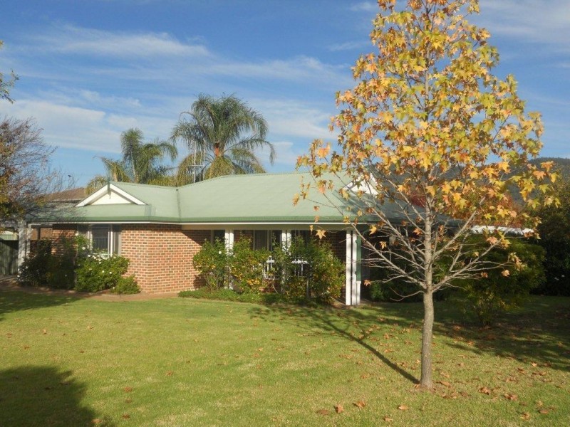 3 Herbert Street, Wellington NSW 2820
