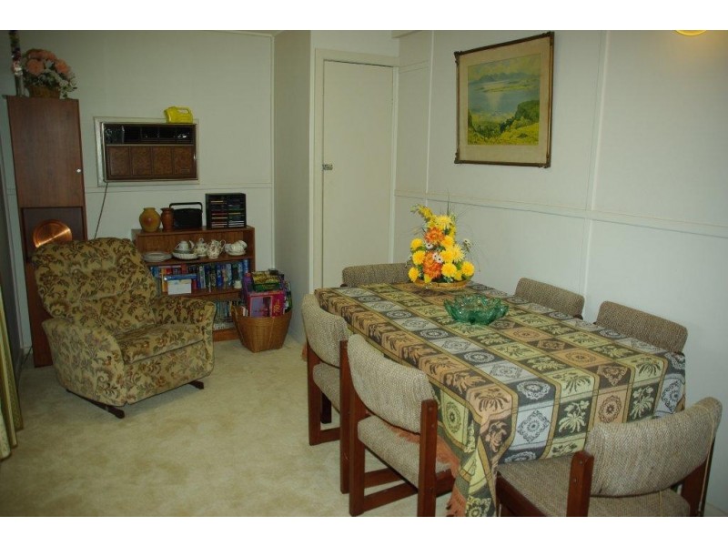 29 Charles Street, Wellington NSW 2820