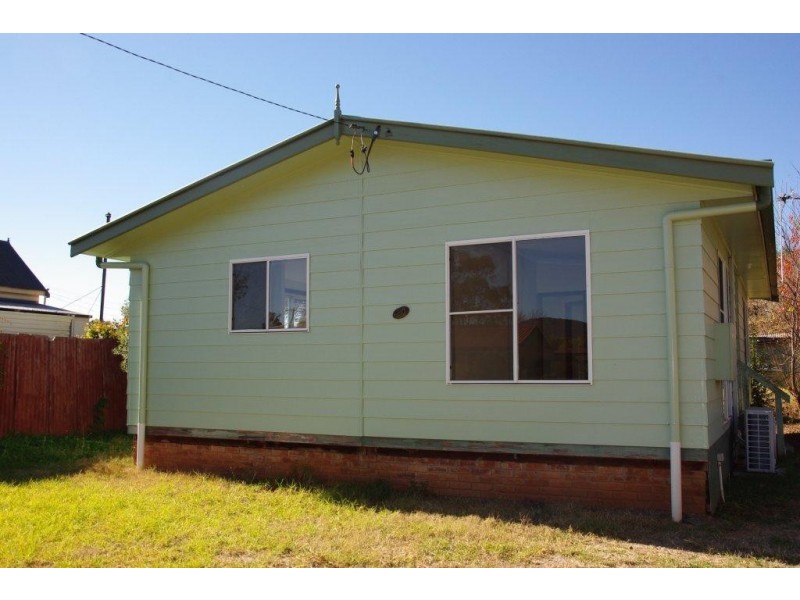 80 Simpson Street, Wellington NSW 2820