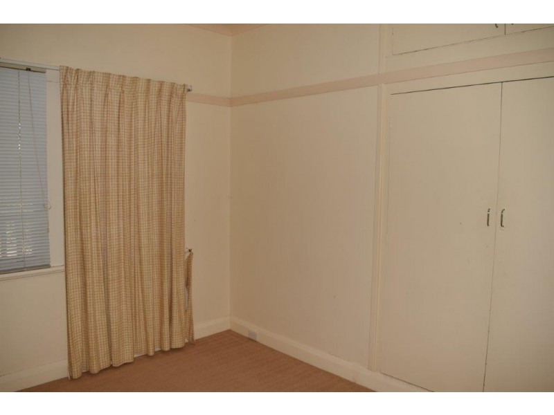 159 Gisborne Street, Wellington NSW 2820