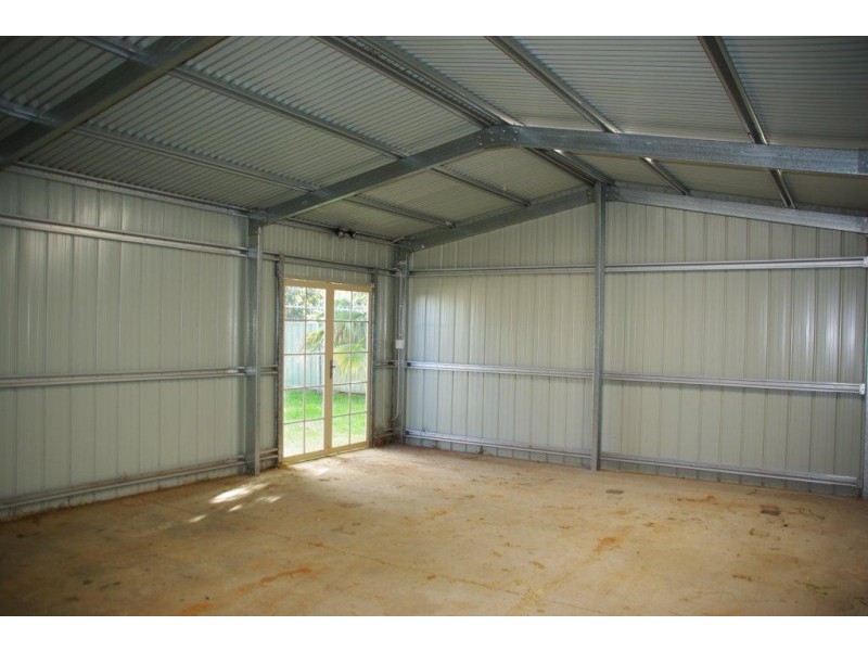 64 Simpson Street, Wellington NSW 2820