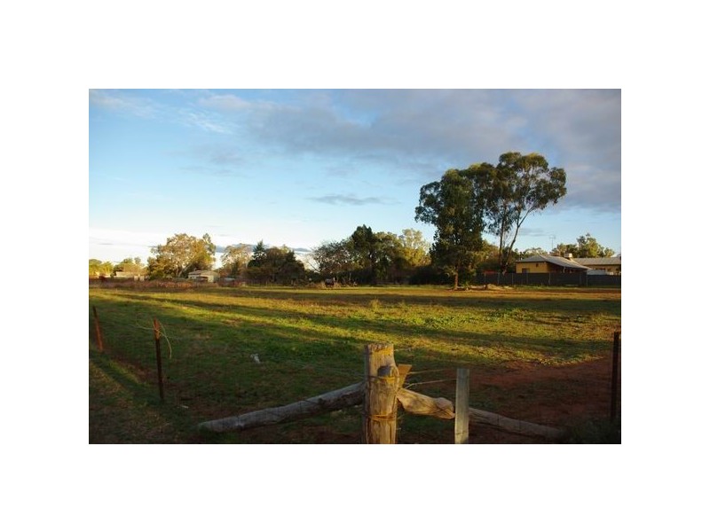 93-95 Buckenbah Street, Geurie NSW 2831