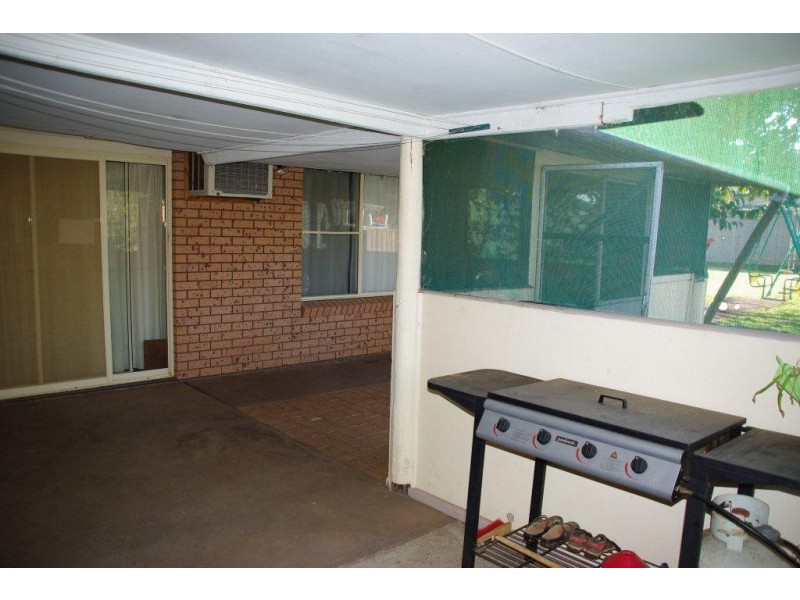 10 Apsley Street, Wellington NSW 2820