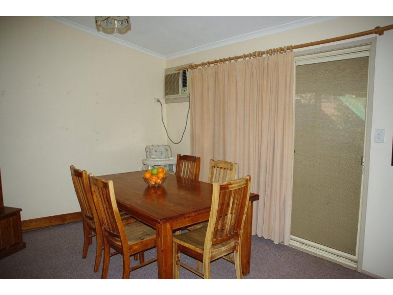 10 Apsley Street, Wellington NSW 2820