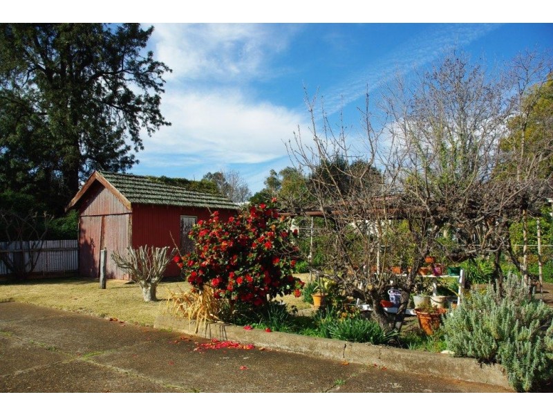 12 Bank Street, Wellington NSW 2820