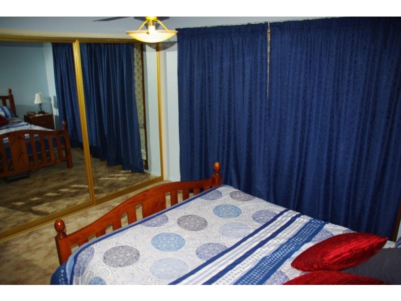 34 Montefiores Street, Wellington NSW 2820