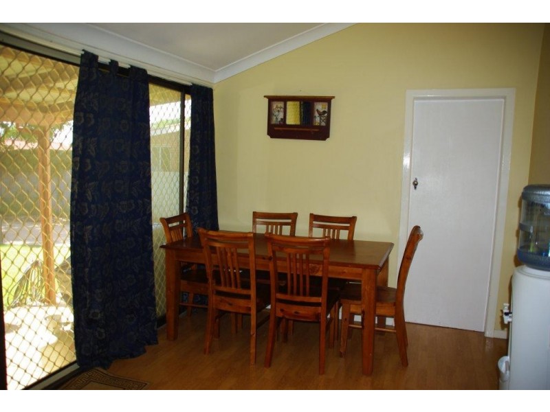 49 Simpson Street, Wellington NSW 2820