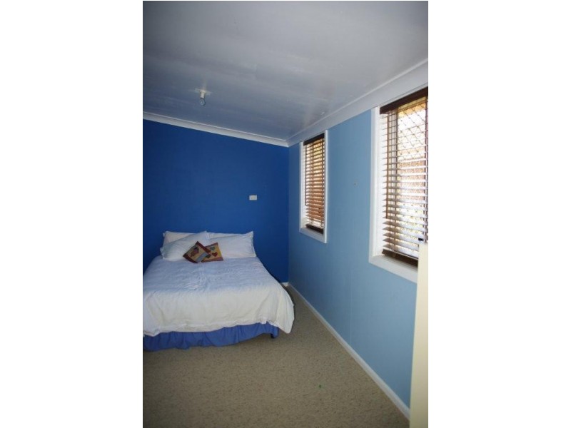 49 Simpson Street, Wellington NSW 2820