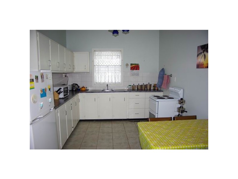 13 New Street, Wellington NSW 2820