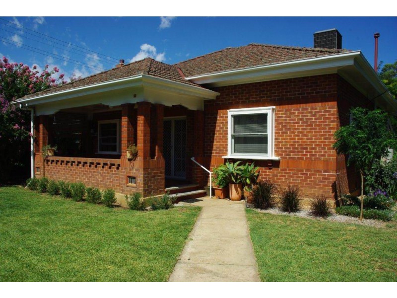 53 Raymond Street, Wellington NSW 2820