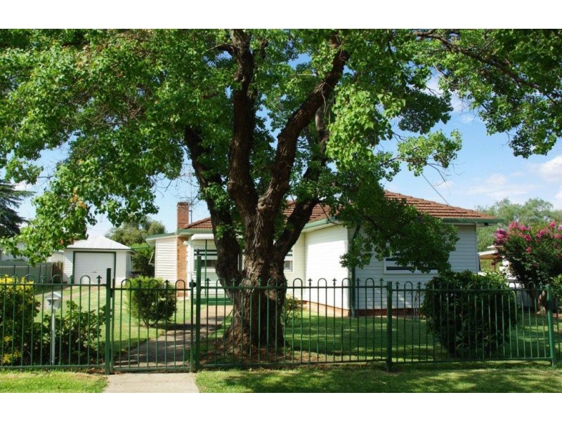 37 Clive Street, Wellington NSW 2820