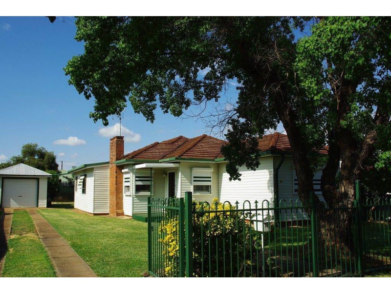 37 Clive Street, Wellington NSW 2820