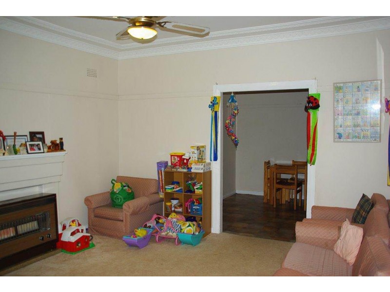 37 Clive Street, Wellington NSW 2820