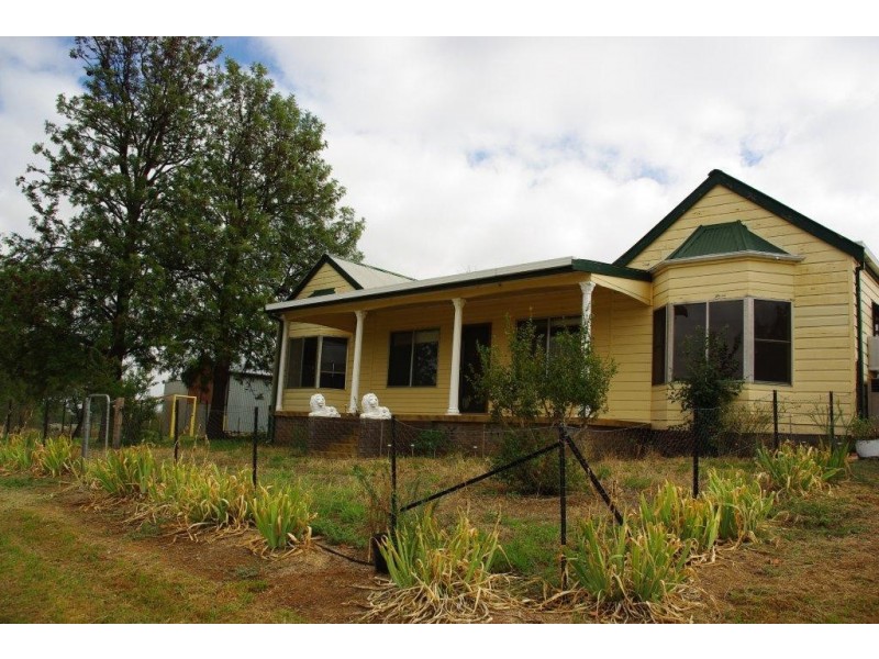 7 Pindari Grove, Wellington NSW 2820