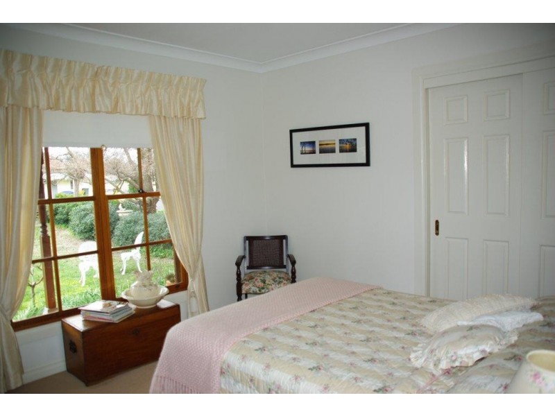 49 Montefiores Street, Wellington NSW 2820