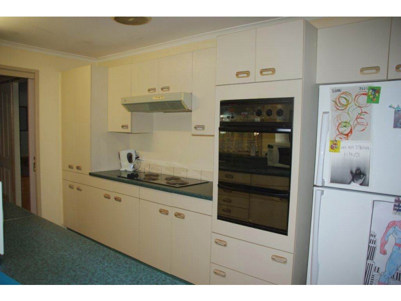 10 Apsley Street, Wellington NSW 2820