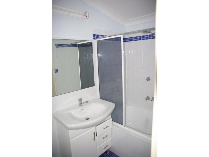 37 Simpson Street, Wellington NSW 2820