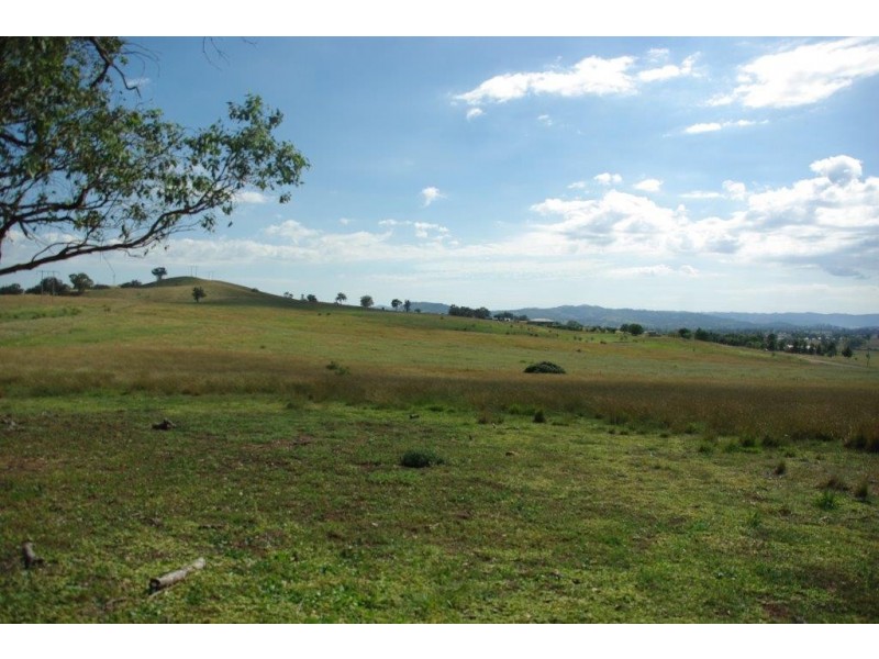 138 Tarrawingee Road, Mumbil NSW 2820