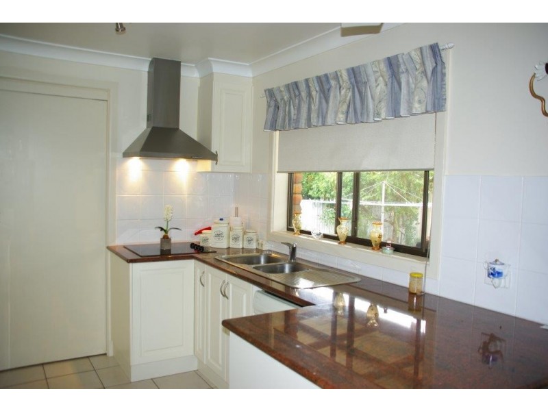 16 Reid Street, Wellington NSW 2820