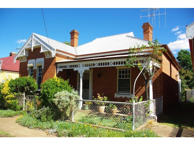 17 Percy Street, Wellington NSW 2820