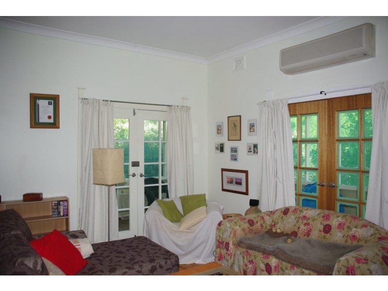 122 Warne Street, Wellington NSW 2820