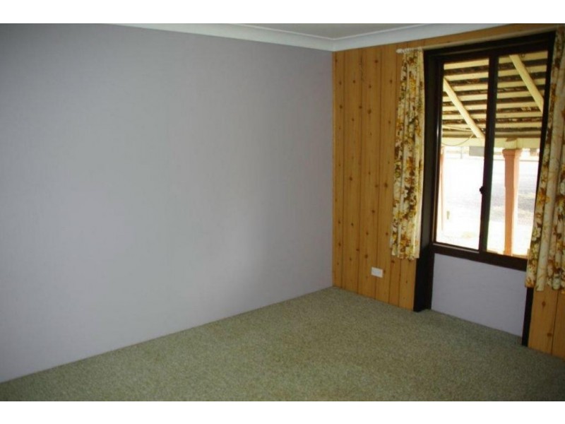 53 Whiteley Street, Wellington NSW 2820