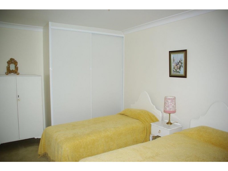 9 Riverview Avenue, Wellington NSW 2820