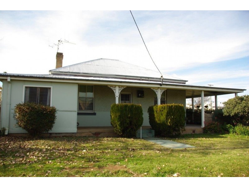 86 Thornton Street, Wellington NSW 2820