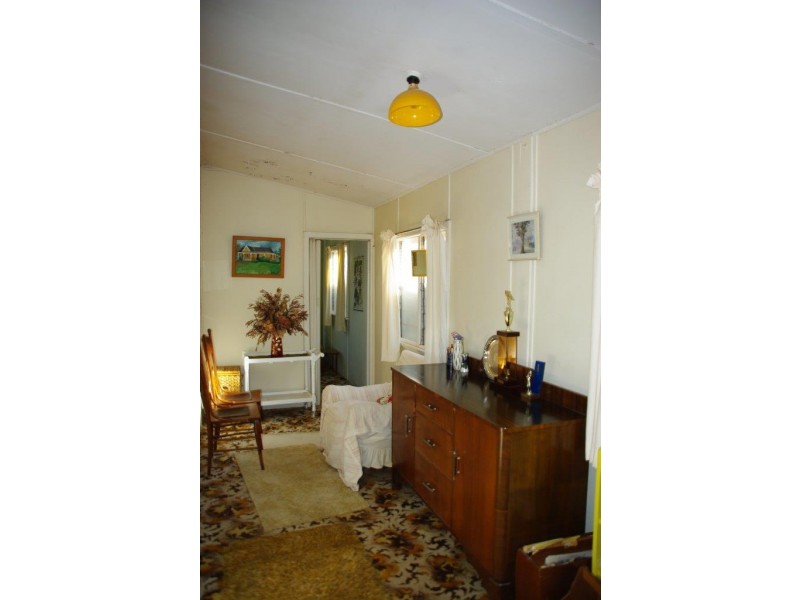 86 Thornton Street, Wellington NSW 2820