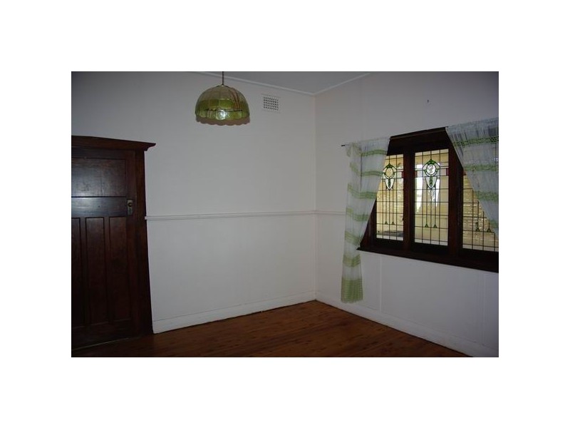 101 Simpson Street, Wellington NSW 2820