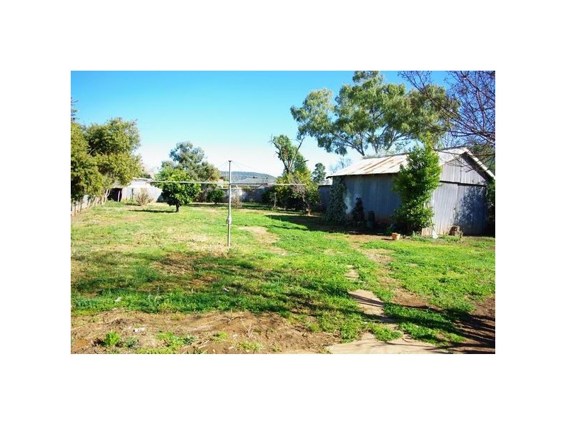 101 Simpson Street, Wellington NSW 2820