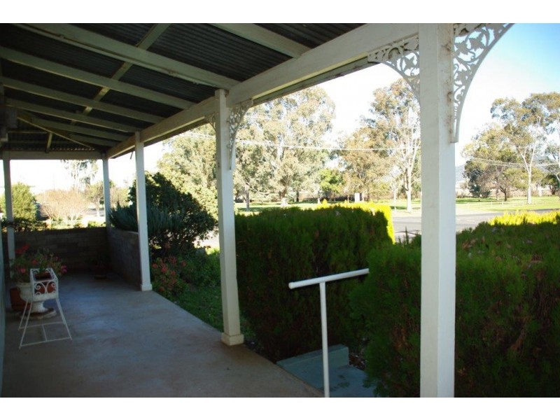 86 Thornton Street, Wellington NSW 2820