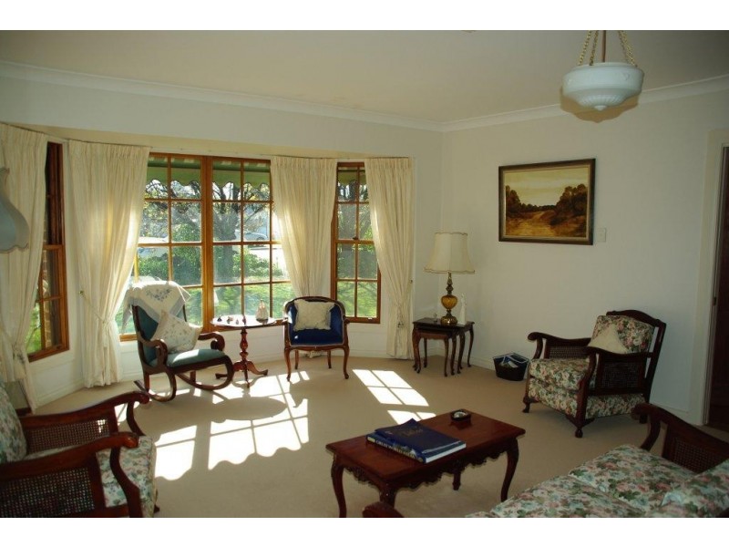 49 Montefiores Street, Wellington NSW 2820